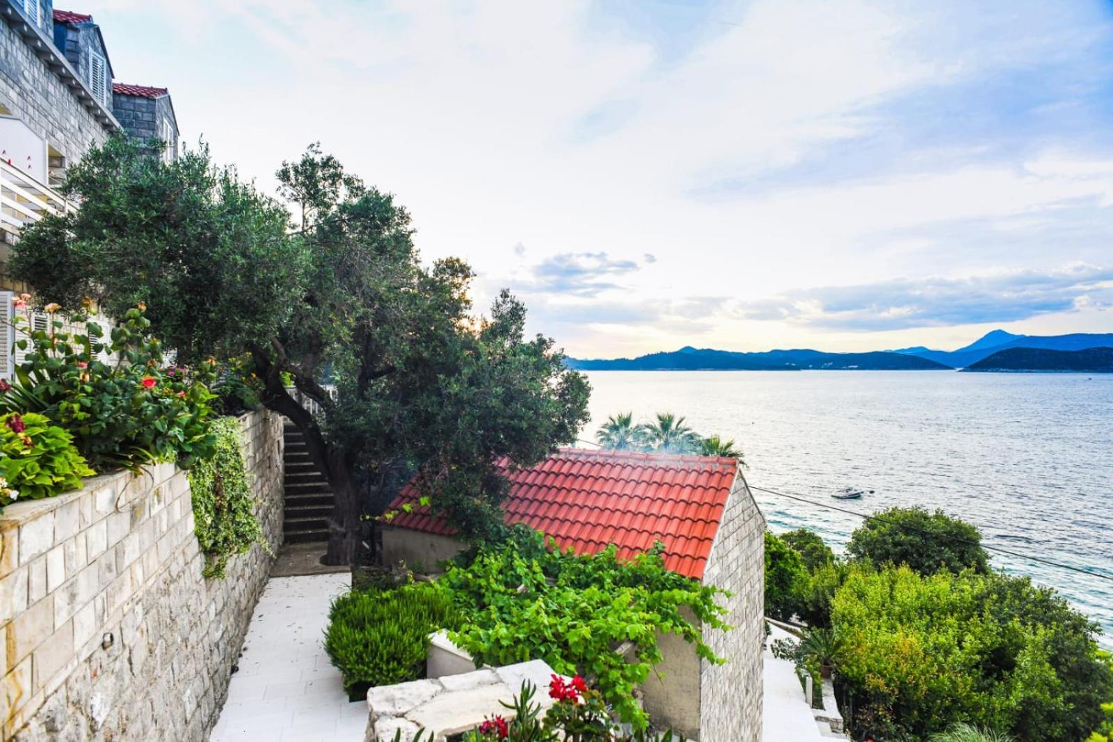 Guest House Tomić Lopud Extérieur photo